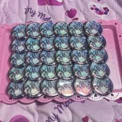 フルーレ・ガルシア あくねこ 誕生日 オーロラ 缶バッチ 30個 2025