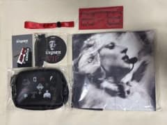 Lady Gaga Mayhem Ball VIP GOLD グッズ - メルカリ