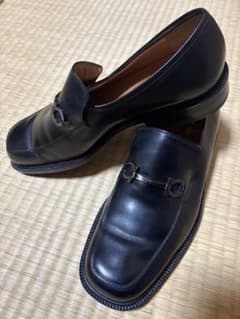 サルヴァトーレフェラガモ ガンチーニ ビットローファー 黒 7 25cm