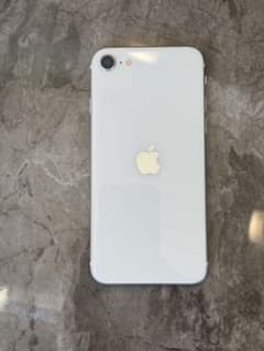 即発送！】iPhone SE2 128GB ホワイト - メルカリ