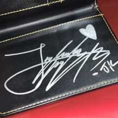 BTS ジョングク fc特典 直筆サイン入り - メルカリ