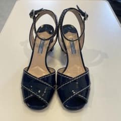 美品』PRADAレディースネイビー￼エナメルサンダル23.5 チャンキー
