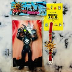 超復刻版タローマンソフビ人形 (ブラックタローマン) / タローマン