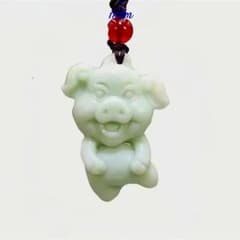 天然ミャンマー産翡翠A貨 豚ちゃん ペンダント ネックレス 鑑定書付き
