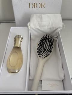 Diorのジャドールのヘアミストとブラシのセット - メルカリ
