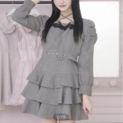 pium ティアードフリル長袖ミニワンピース - メルカリ