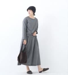 2025AW yoli Check simple blouse - メルカリ