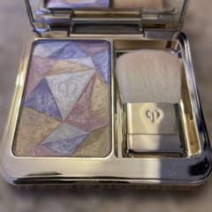 クレドポーボーテ】限定ル・レオスールデクラ107 Magical Lights