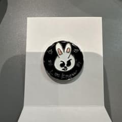 リビ リービット リノ ピンバッチ skzoo StrayKids 展覧会 - メルカリ