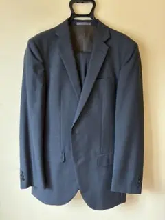 2026年最新】スリーピーススーツの人気アイテム - メルカリ