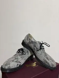 2026年最新】ドクターマーチン イングランド uk9の人気アイテム - メルカリ