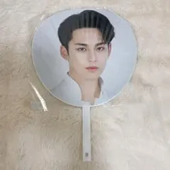 2026年最新】ミンギュ うちわの人気アイテム - メルカリ