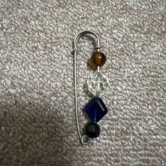 2026年最新】UNDERCOVER ブローチ・コサージュの人気アイテム - メルカリ