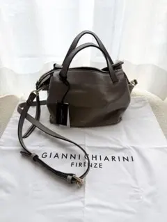2026年最新】gianni chiarini オリガミの人気アイテム - メルカリ