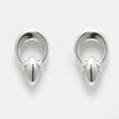 2026年最新】here's イヤーカフの人気アイテム - メルカリ