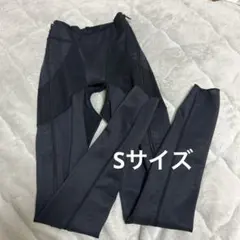 2026年最新】Amulet 着圧ソックス・着圧レギンスの人気アイテム - メルカリ