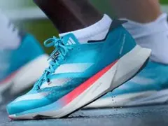 2026年最新】アディオスプロ3 26の人気アイテム - メルカリ