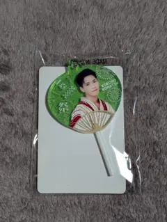 2026年最新】小波津志アクリルキーホルダーの人気アイテム - メルカリ