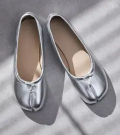 2026年最新】足袋バレエ シルバーの人気アイテム - メルカリ