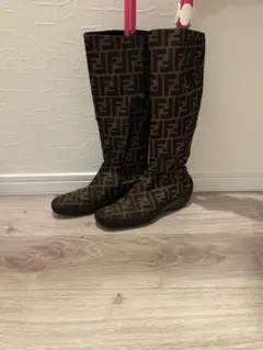 2026年最新】zucca ブーツの人気アイテム - メルカリ