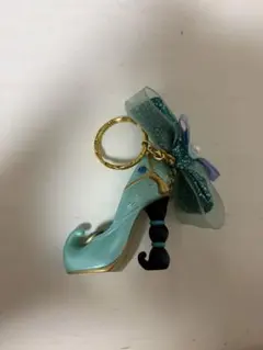 2026年最新】ディズニー靴キーホルダーの人気アイテム - メルカリ