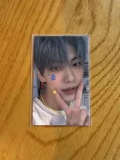 2026年最新】bluehour トレカの人気アイテム - メルカリ