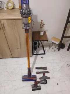 2026年最新】dyson cyclone v10 fluffyの人気アイテム - メルカリ