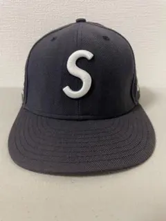 2026年最新】SUPREME キャップ sロゴ ネイビーの人気アイテム - メルカリ