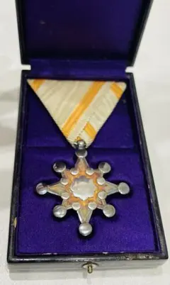 2026年最新】勲章 勲七等瑞宝章の人気アイテム - メルカリ