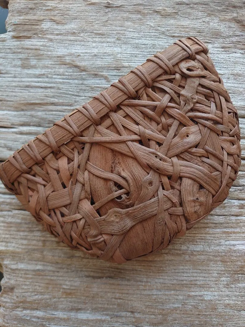 2026年最新】山葡萄 ポーチの人気アイテム - メルカリ