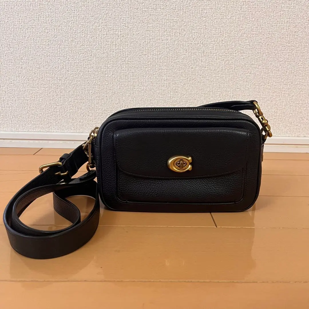 2026年最新】coach カメラバッグ ウィロウの人気アイテム - メルカリ
