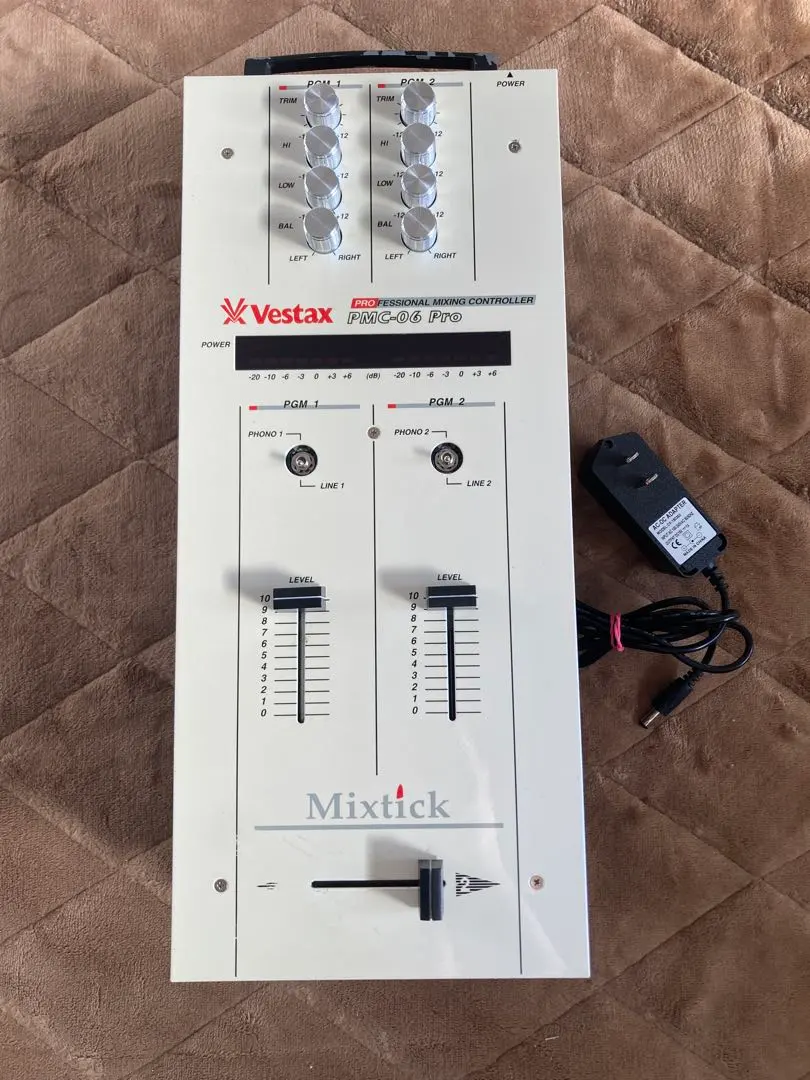 2026年最新】Vestax ベスタクス VMC-002 DJミキサーの人気アイテム