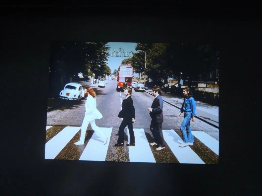 2026年最新】ビートルズ アビーロード ポスターの人気アイテム - メルカリ