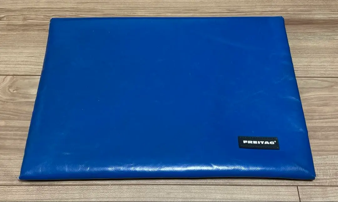 2026年最新】FREITAG ノートPCケースの人気アイテム - メルカリ