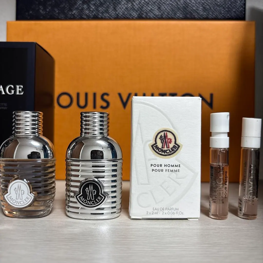 2026年最新】モンクレールプールオムの人気アイテム - メルカリ