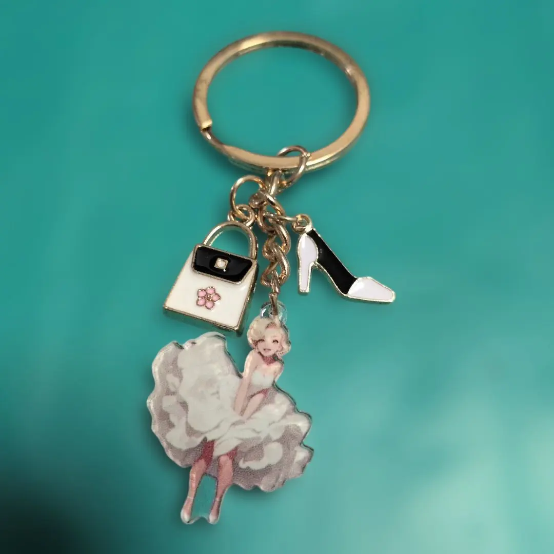 2026年最新】マリリン・モンロー キーホルダーの人気アイテム - メルカリ