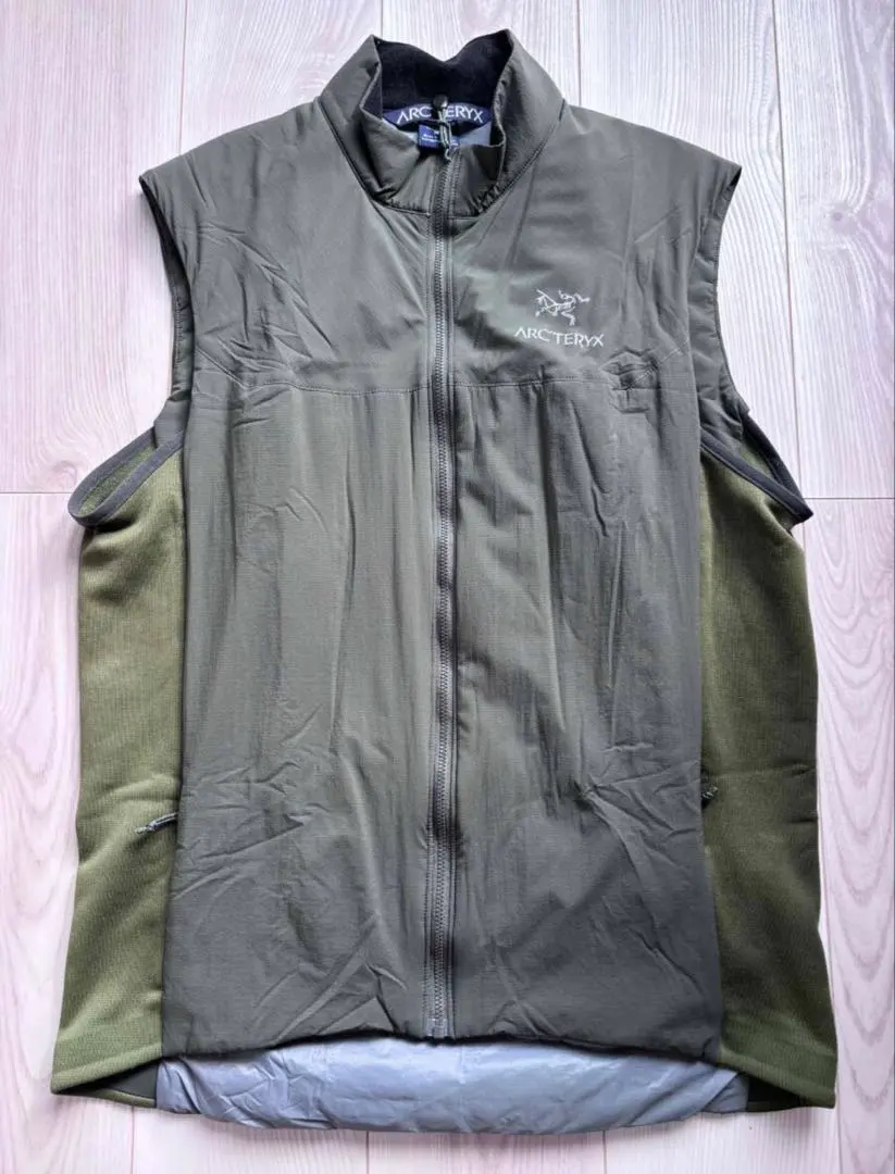 2026年最新】arc'teryx atom sl ベストの人気アイテム - メルカリ