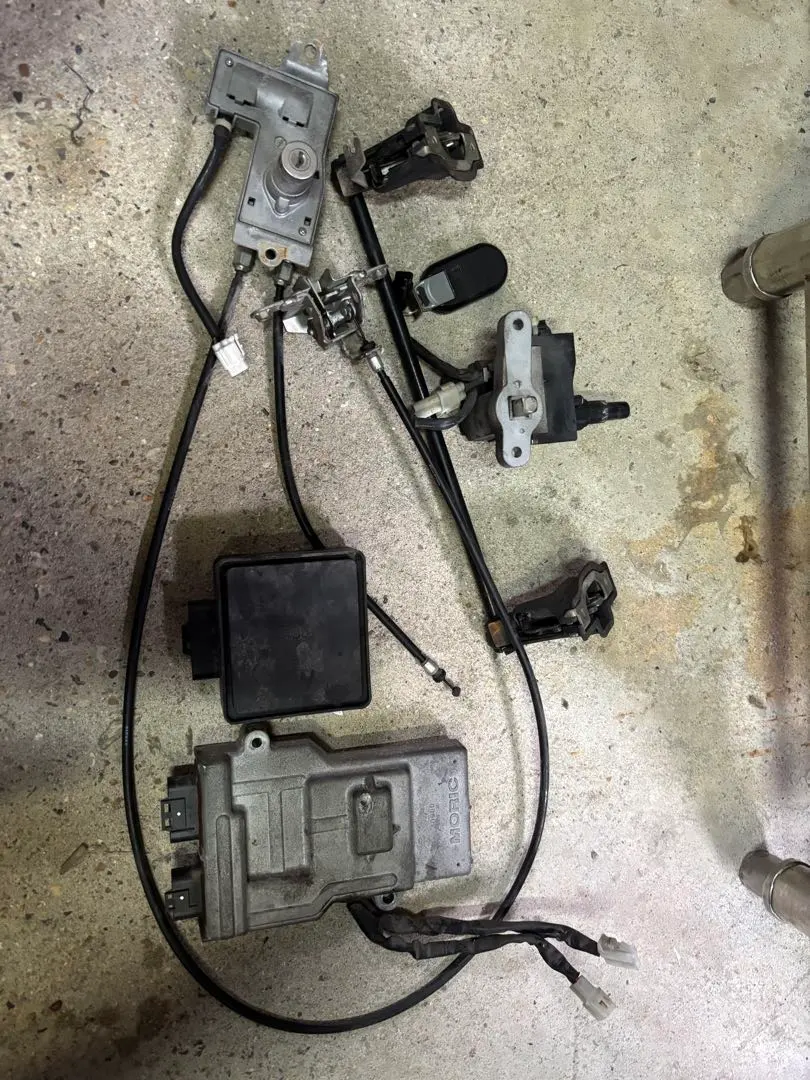 2026年最新】4D9 スマートキーの人気アイテム - メルカリ