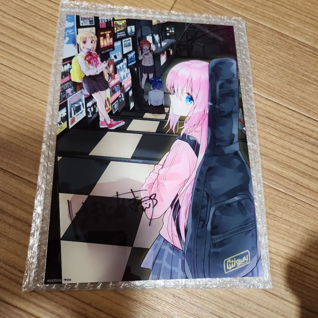 m25435904509_1.jpg?1762870141