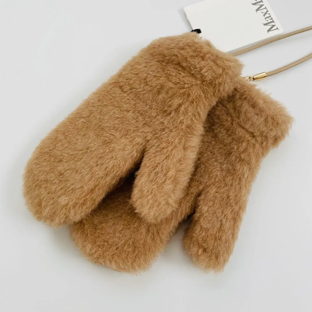 2026年最新】maxmara テディベア ミトンの人気アイテム - メルカリ