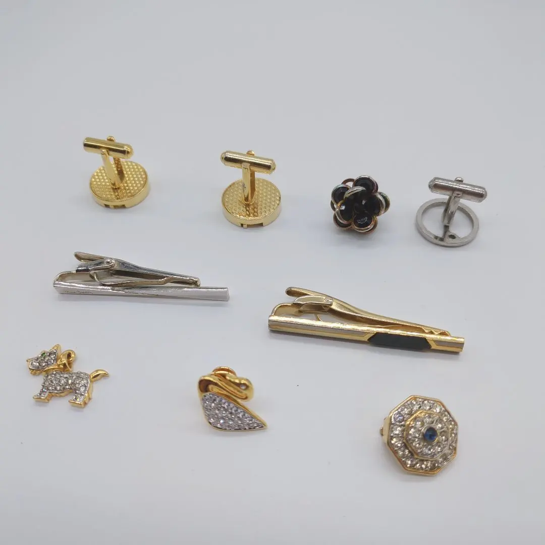 2026年最新】イヴサンローラン ピンブローチの人気アイテム - メルカリ