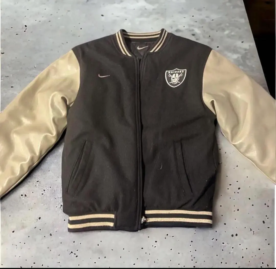 2026年最新】レイダース スタジャン レザーの人気アイテム - メルカリ