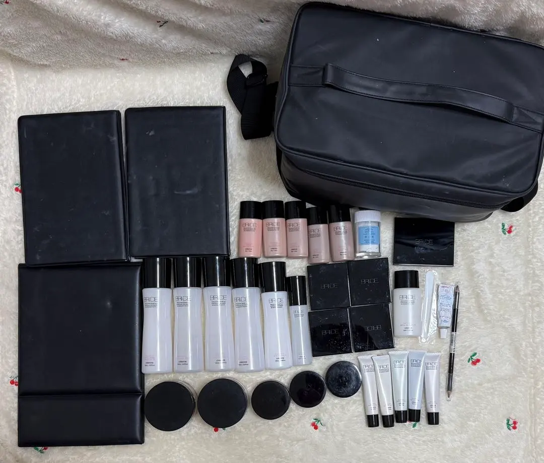 2026年最新】BRI-DE メイク道具・化粧小物の人気アイテム - メルカリ