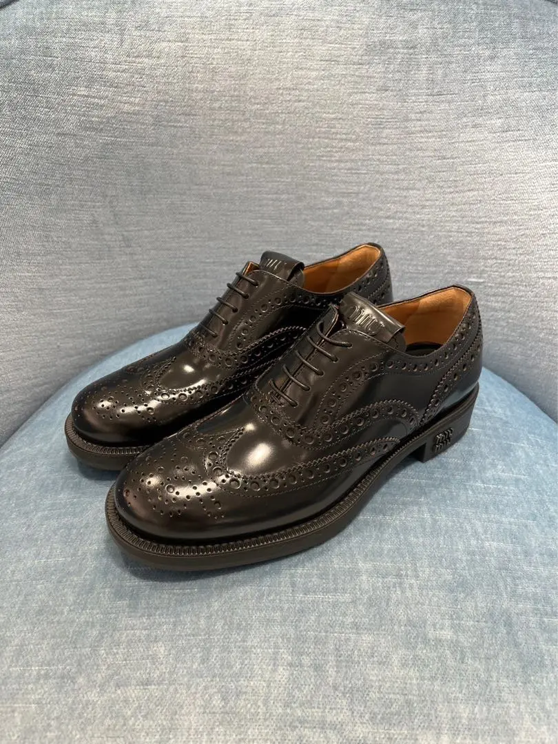 2026年最新】miumiu ウィングチップの人気アイテム - メルカリ