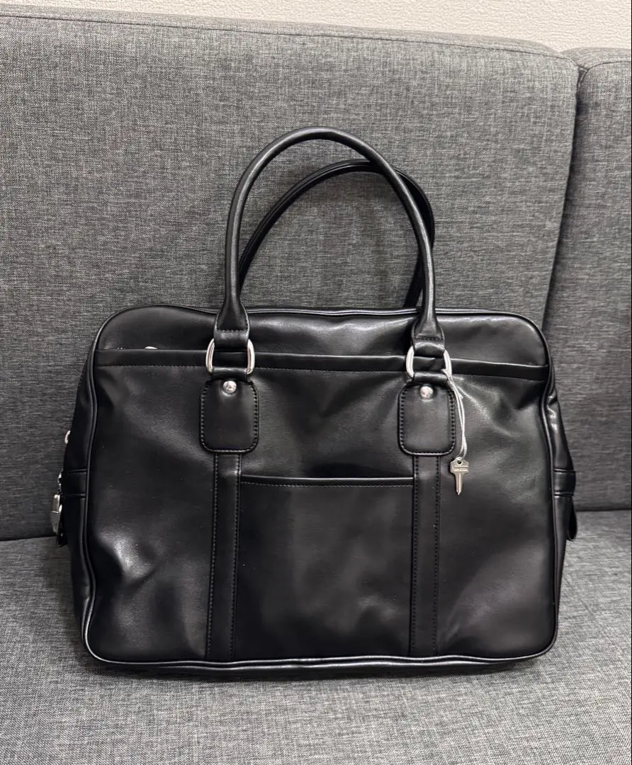 2026年最新】COMME des GARCONS ビジネスバッグの人気アイテム - メルカリ