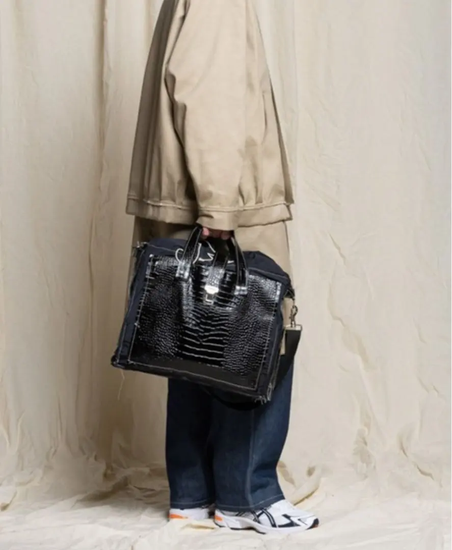 2026年最新】camiel fortgens バッグの人気アイテム - メルカリ