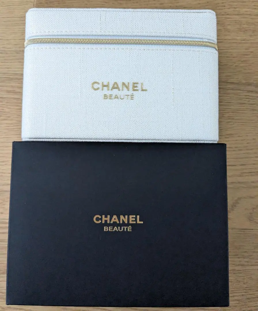 2026年最新】シャネルノベルティーバニティポーチの人気アイテム