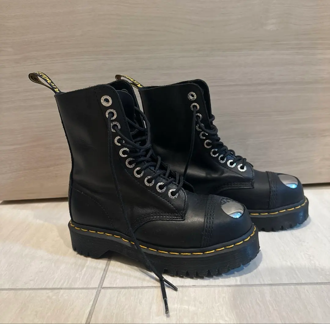 2026年最新】ドクターマーチン dr.martens 8761の人気アイテム - メルカリ