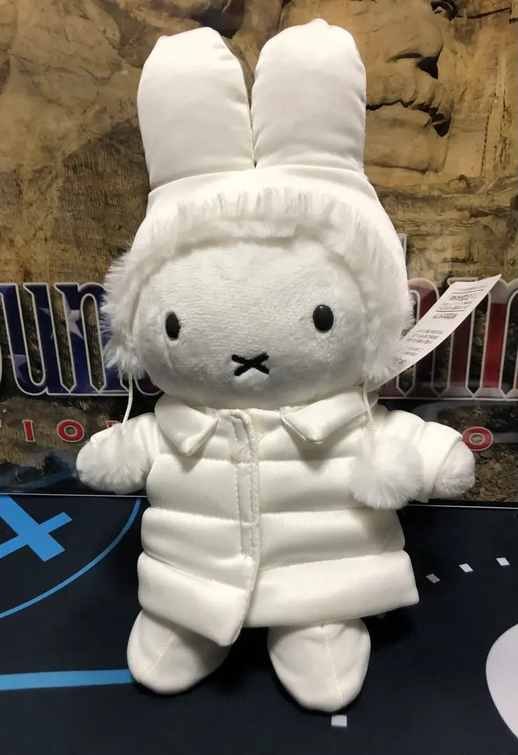 2026年最新】ミッフィー ダウンコートの人気アイテム - メルカリ