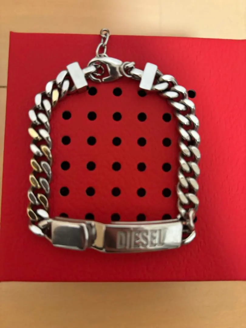 2026年最新】DIESEL 付属品：箱 ブレスレットの人気アイテム - メルカリ
